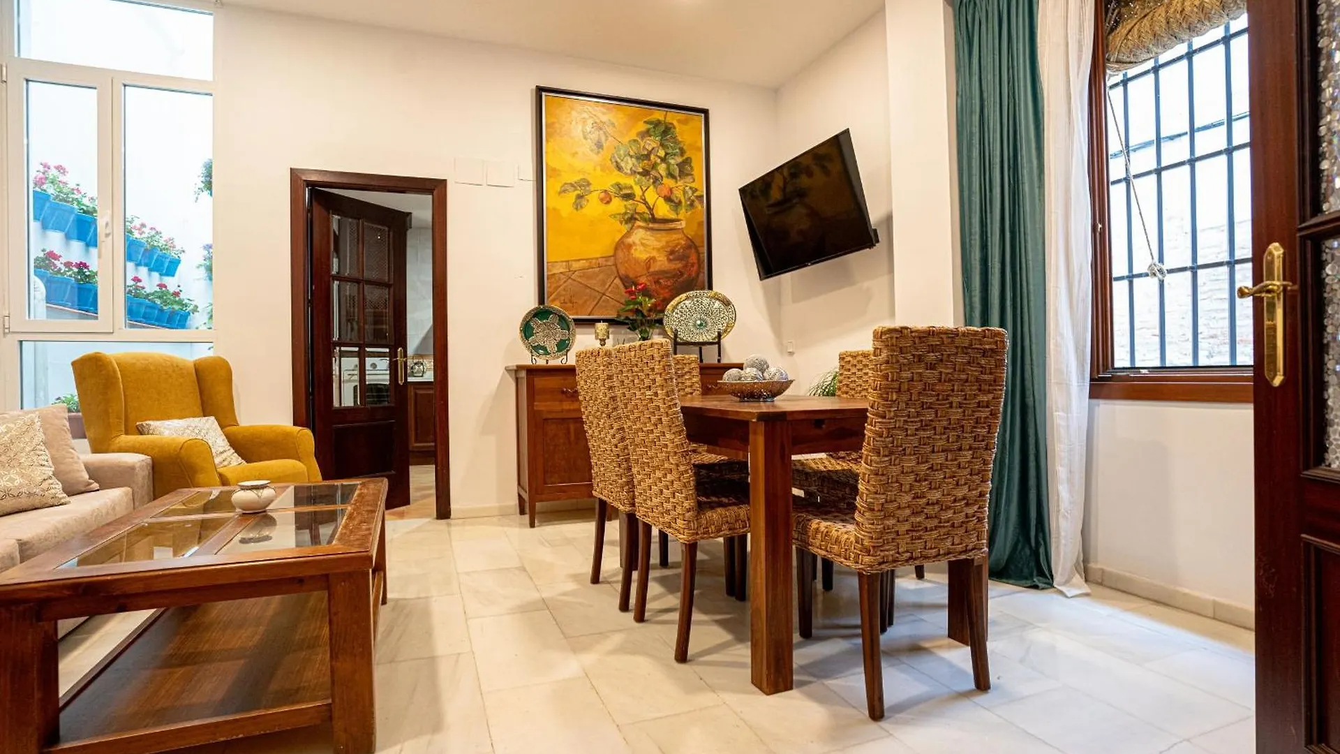 Casa La Mezquita Con Parking Gratis Villa Cordoba Spain