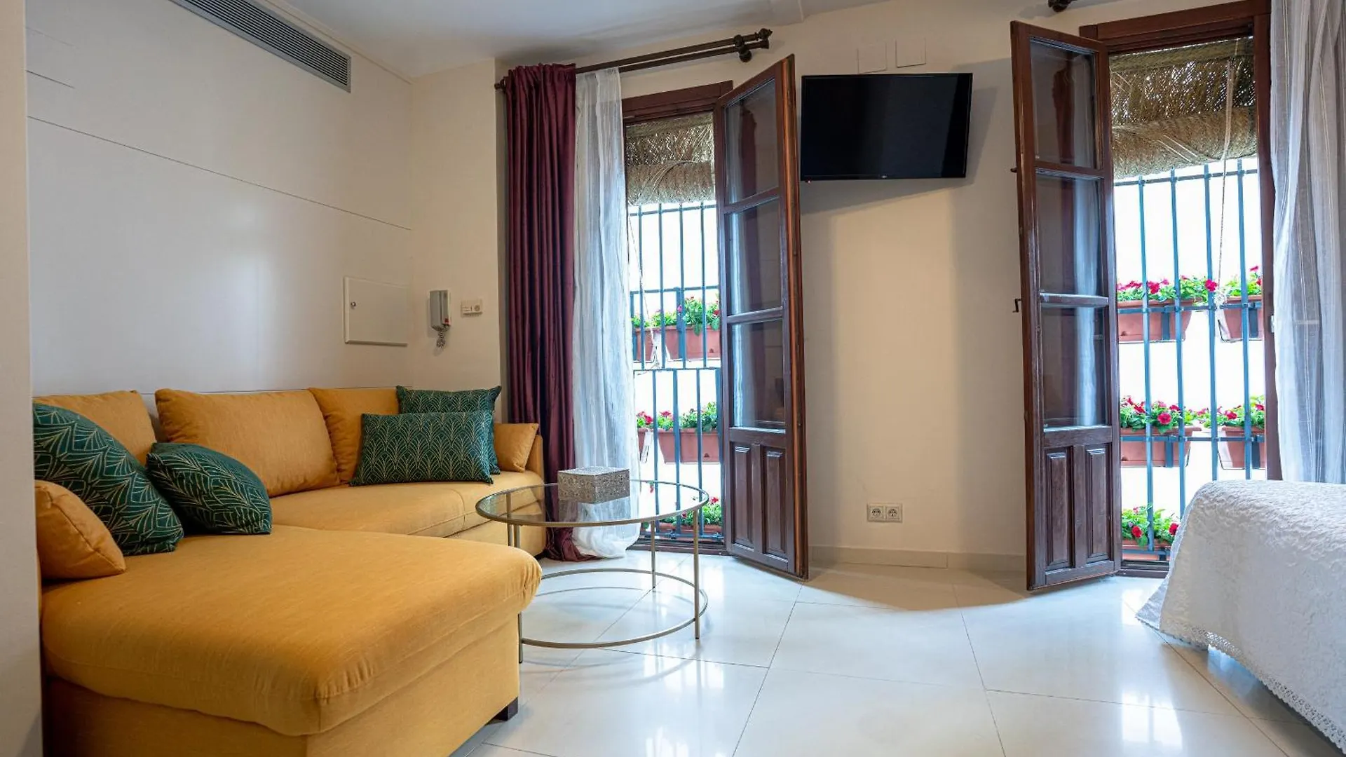 Holiday home Casa La Mezquita Con Parking Gratis Villa Cordoba